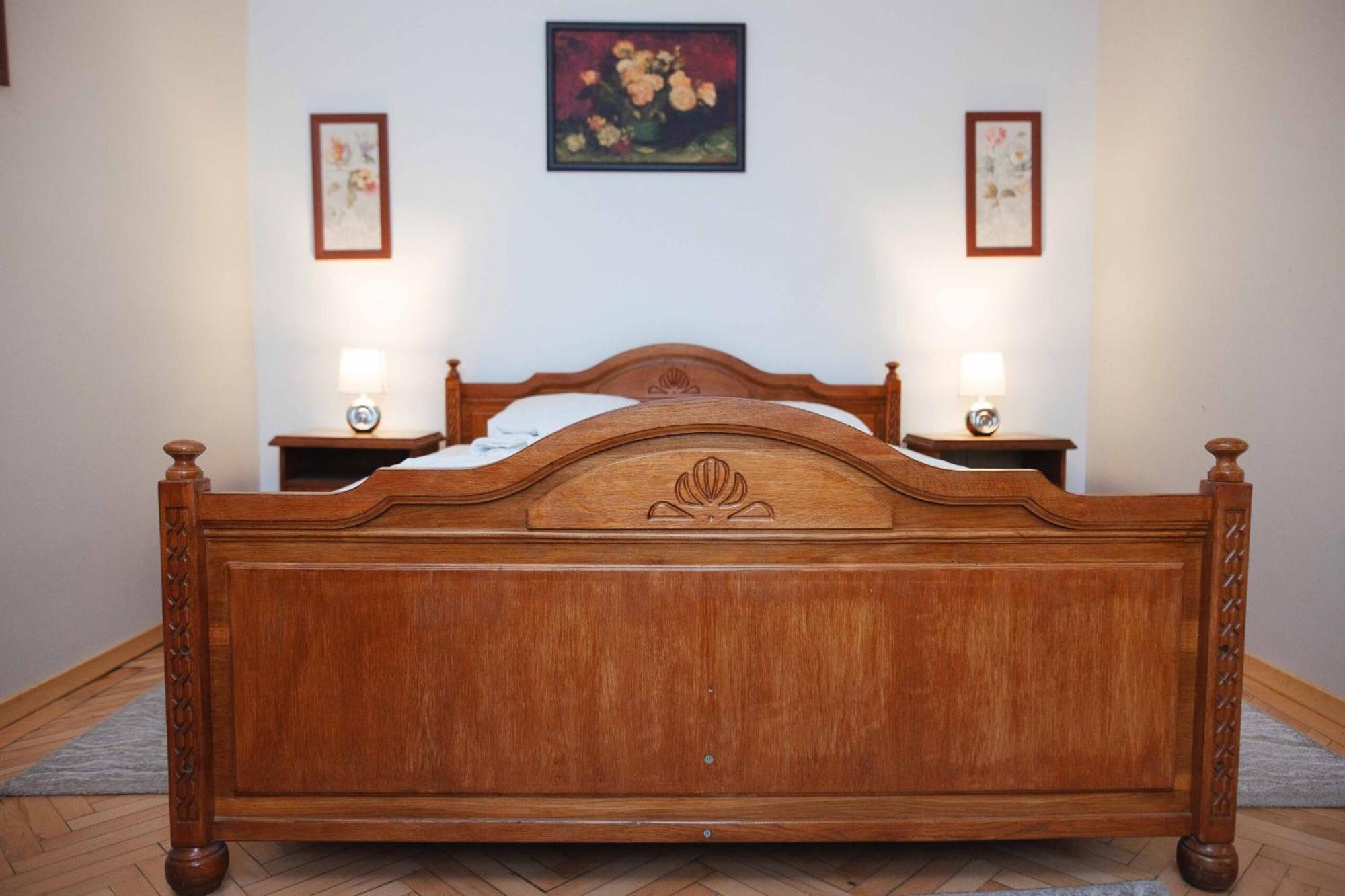 Hotel Holiday Виктория Экстерьер фото